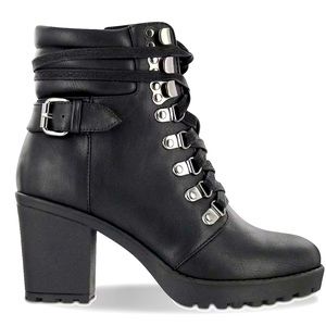 MIA Annamaria Bootie, Black, Size 8